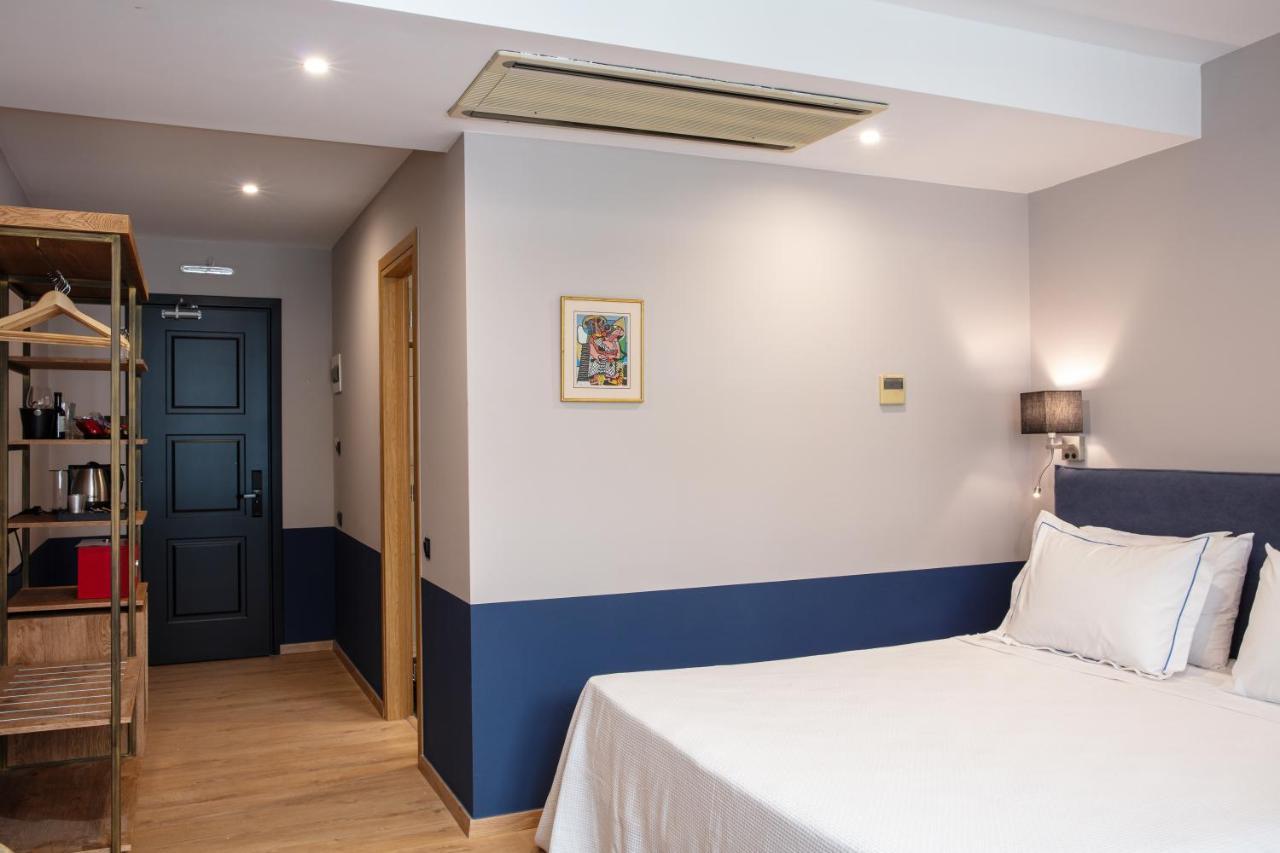 Hotel The Vault Atene Esterno foto